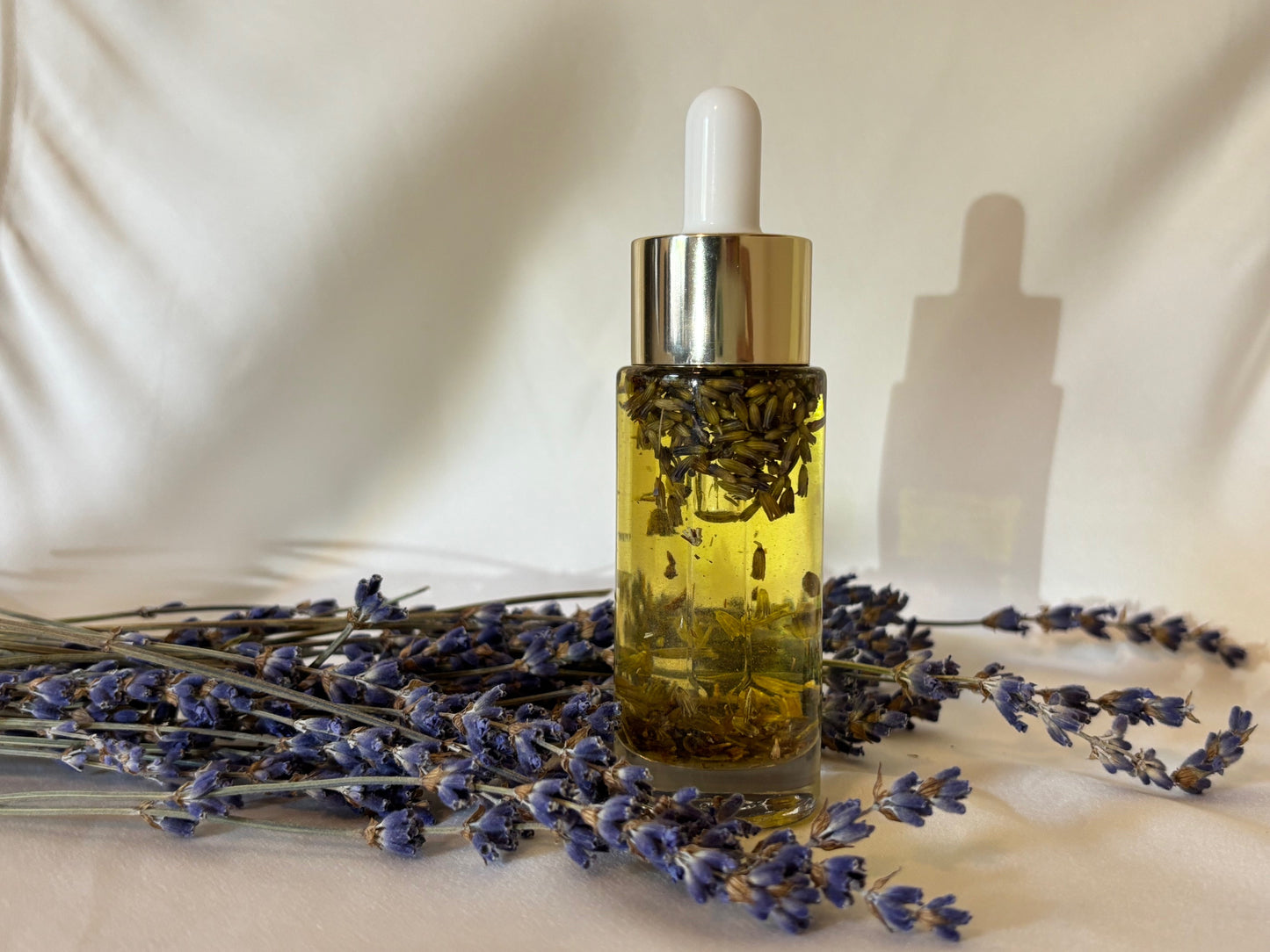 Lavender in Sweet Almond body oil